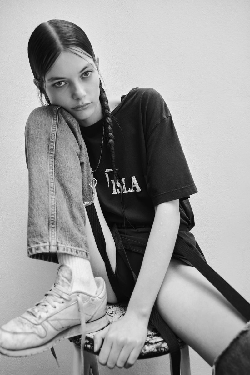 id_magazine by @wetrhhkjtykyykdksr