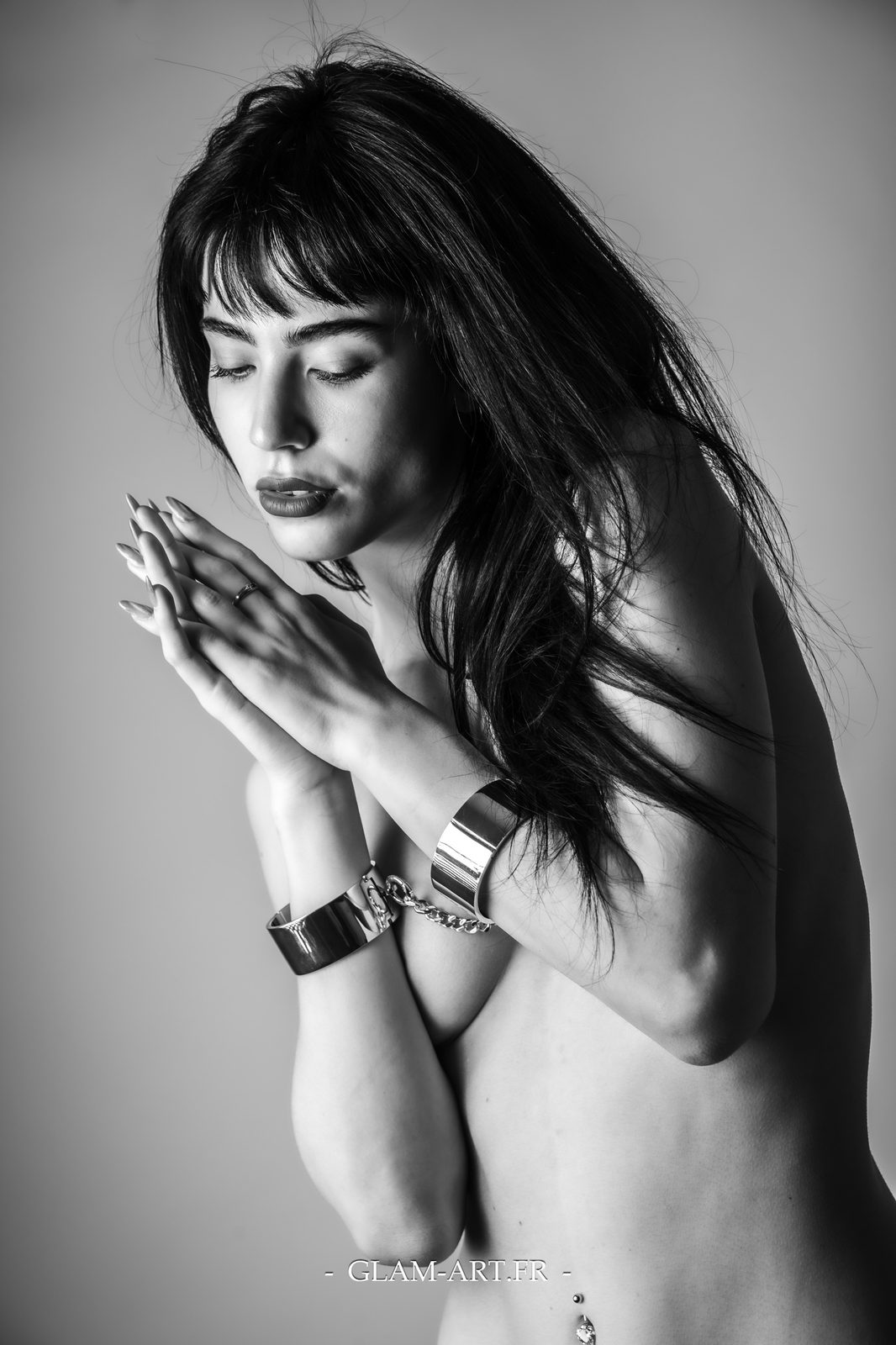 Kiana Tomyy by @studiodelta